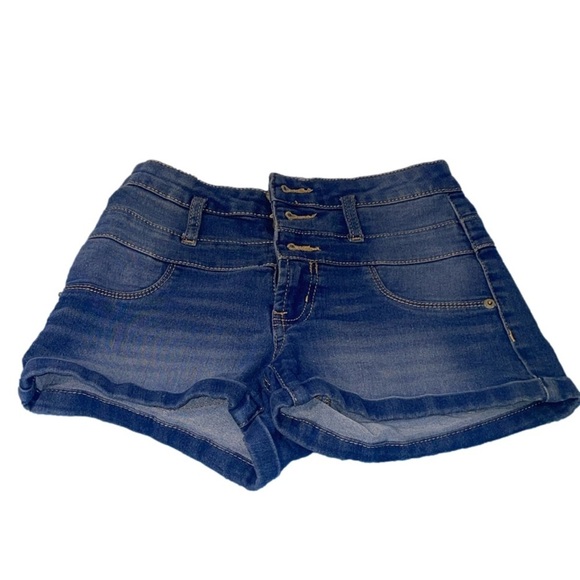 No Boundaries Pants - Girls Vintage LookMid Rise Size 1 Cheeky Distressed Daisy Dukes Button Fly